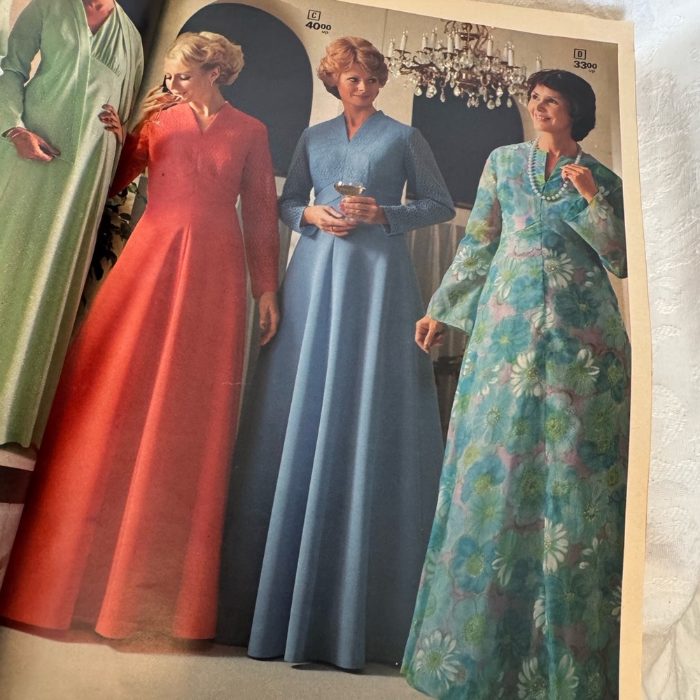 1976 Eaton’s Spring & Summer Catalog - Picture 5 of 10